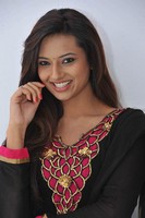 Isha Chawla Latest Stills